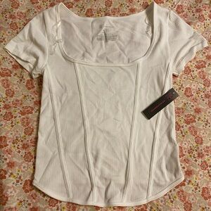 No Boundaries White Ribbed Short Sleeve Top